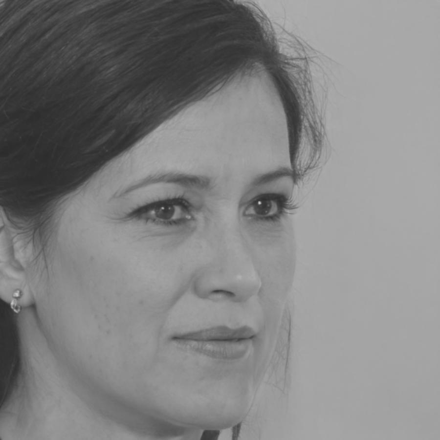 Portrait de Sophie Bertrand, experte en finance personnelle